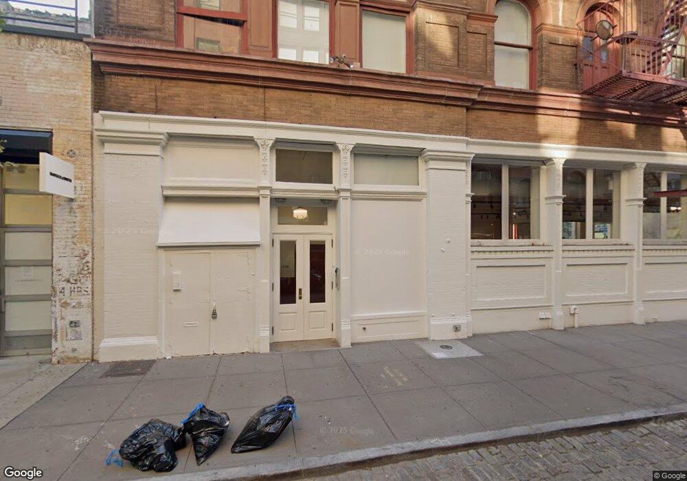 132 Wooster St, New York, NY 10012 - photo 1