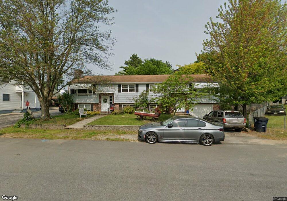 9 Cecile St unit 11, Nashua, NH 03060 - photo 1