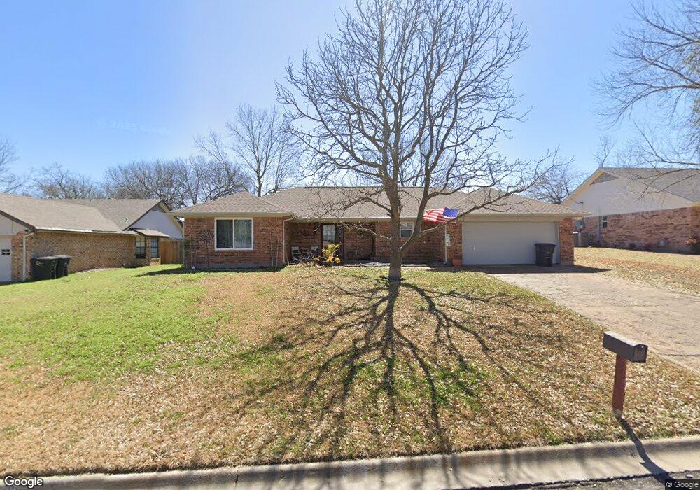 1509 Cobblestone Ln, Cleburne, TX 76033 - photo 1