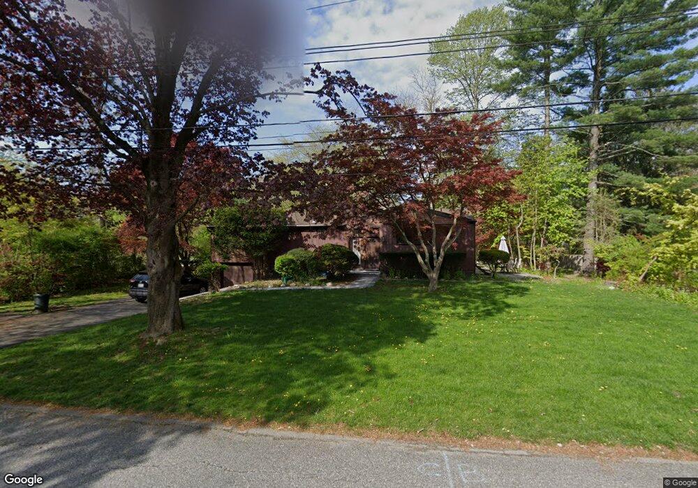 2837 Holly Dr, Yorktown Heights, NY 10598 - photo 1