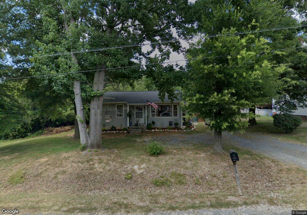 331 Hall Dr, Asheboro, NC 27205 - photo 1