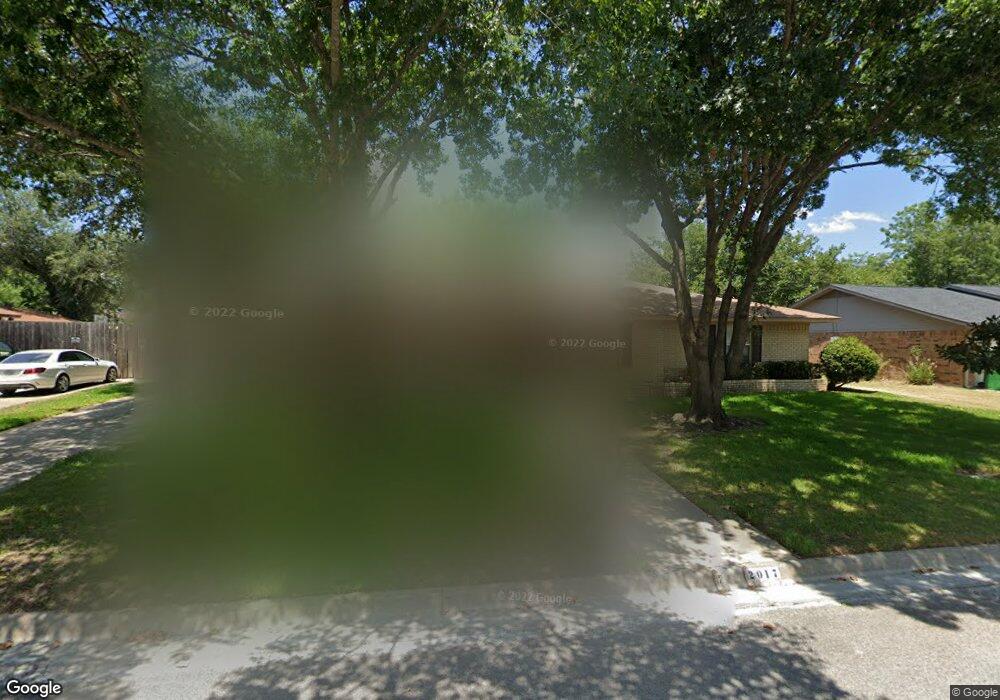 2017 Maplewood Dr, Gainesville, TX 76240 - photo 1