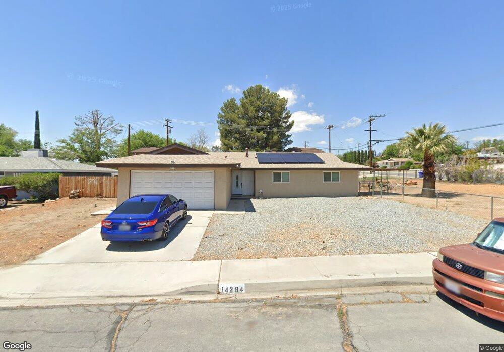 18606 Arrowhead Dr, Victorville, CA 92395 - photo 1