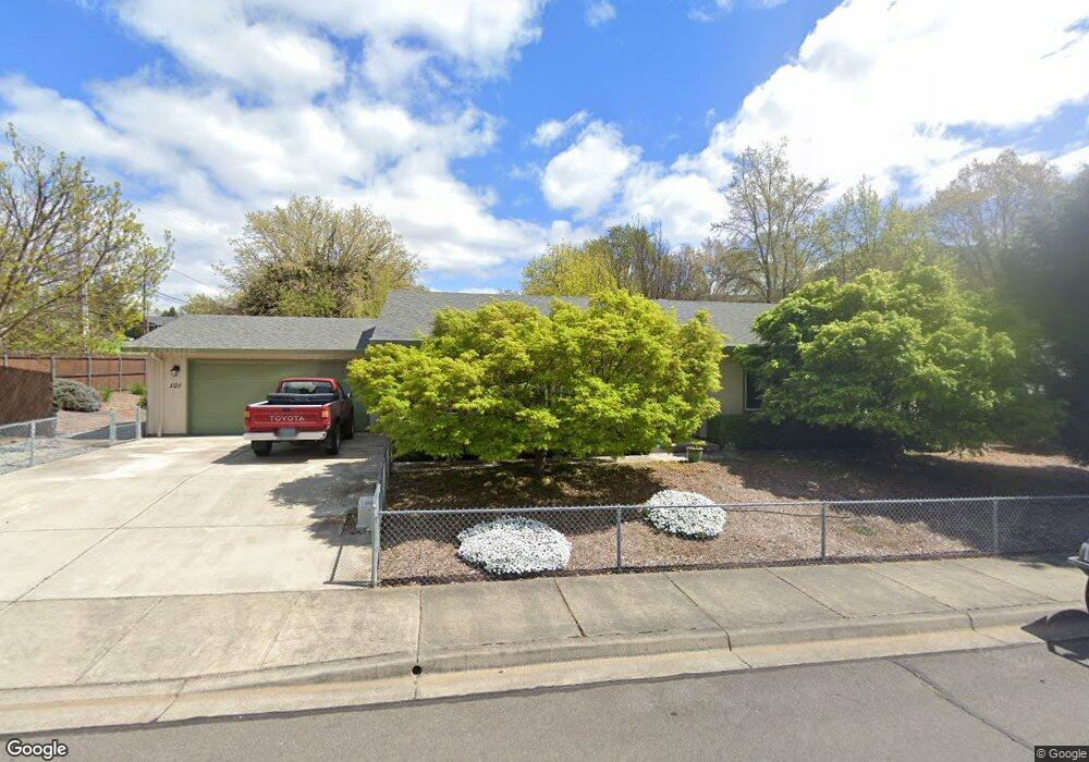 101 Brolin Ct, Rogue River, OR 97537 - photo 1