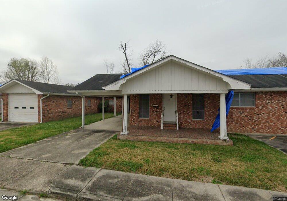 253 Cenac St, Houma, LA 70364 - photo 1