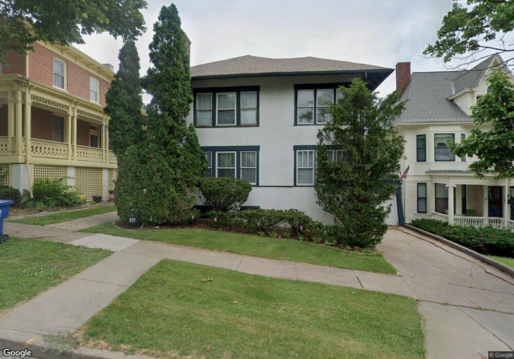 819 Bridge Ave, Davenport, IA 52803 - photo 1