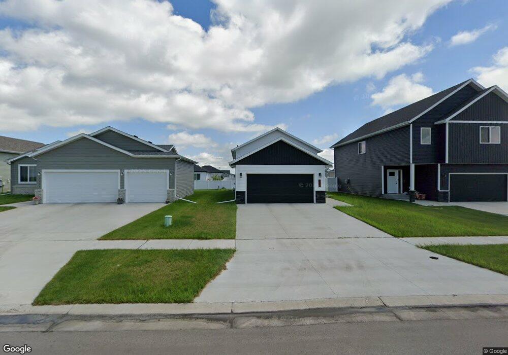 7246 29th St S, Fargo, ND 58104 - photo 1