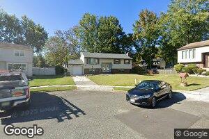 528 Carver Ct, Lawnside, NJ 08045