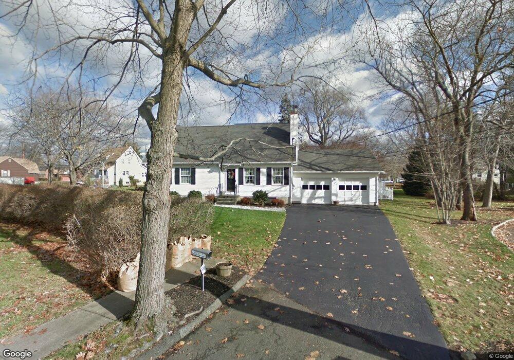 50 Hollydale Rd, Stratford, CT 06614 - photo 1