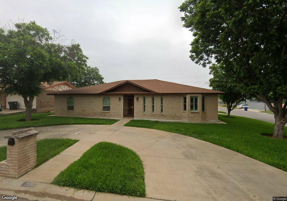 1501 Wildrose Ln, Laredo, TX 78041 - photo 1