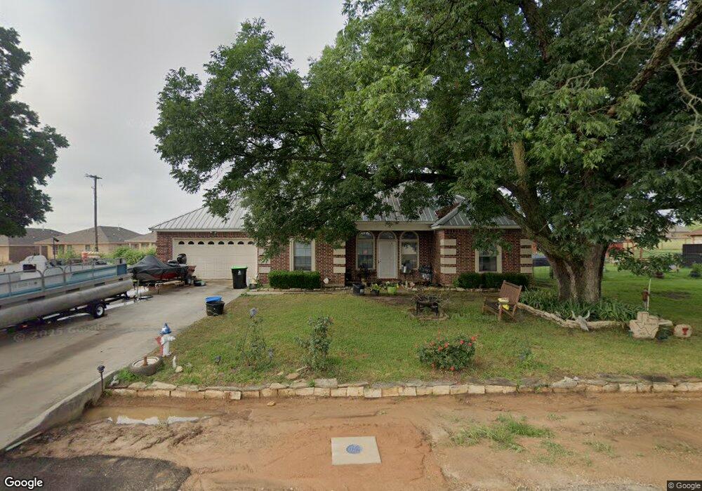 516 Woodland Park Dr, Boyd, TX 76023 - photo 1