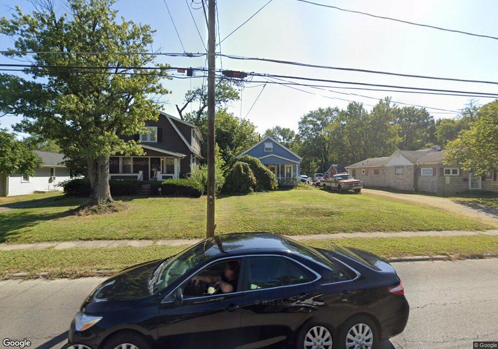 156 Maplewood Ave, Columbus, OH 43213 - photo 1