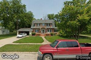 1706 1/2 Market St, Gowrie, IA 50543