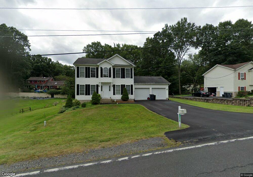 705 Horizon Dr, Stroudsburg, PA 18360 - photo 1