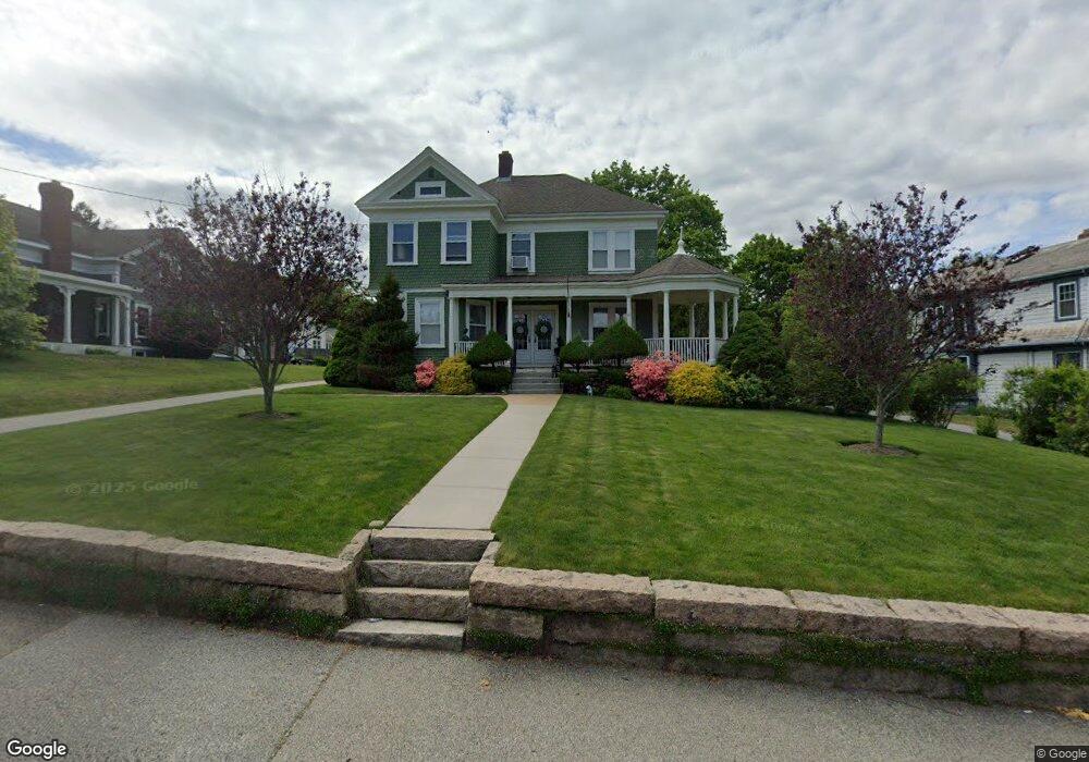 33 Fairview Ave, West Warwick, RI 02893 - photo 1