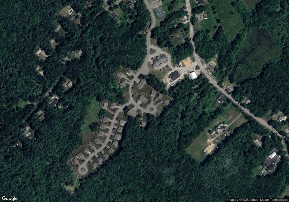 54 Veterans Way unit 9, Hampstead, NH 03841 - photo 1