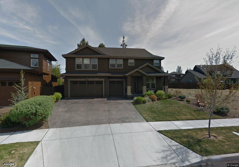 19675 Hollygrape St, Bend, OR 97702 - photo 1