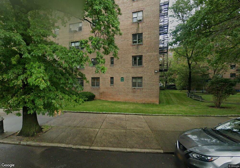 138-20 31st Rd unit 6D, Flushing, NY 11354 - photo 1