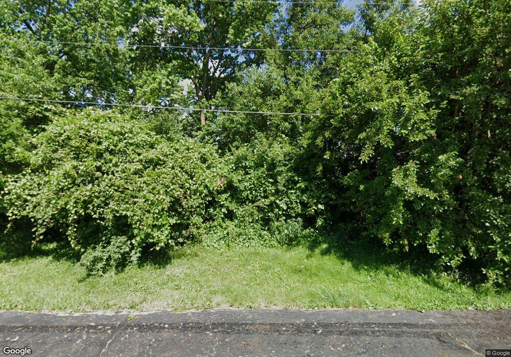 2759 Barrow Rd, Columbus, OH 43232 - photo 1