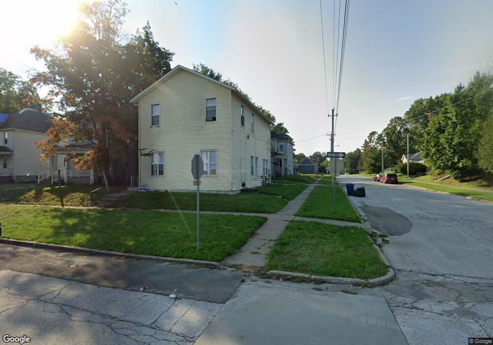 829 W 15th St, Davenport, IL 52804 - photo 1