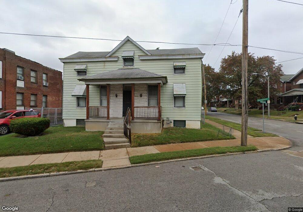 3737 N Euclid Ave, Saint Louis, MO 63115 - photo 1