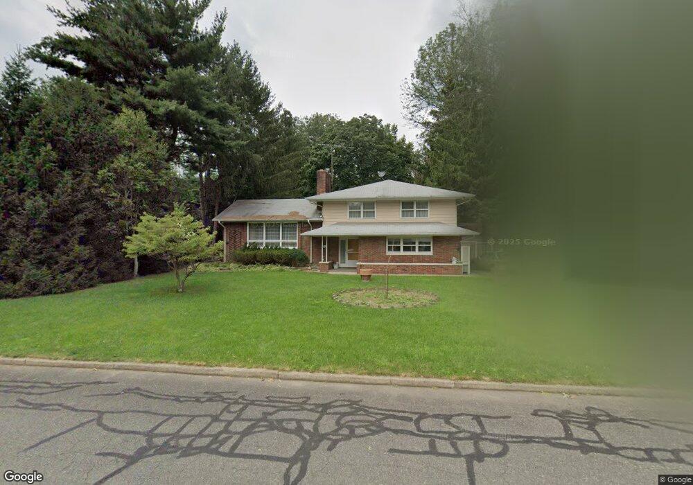 10 Renda Place, Green Brook, NJ 08812 - photo 1