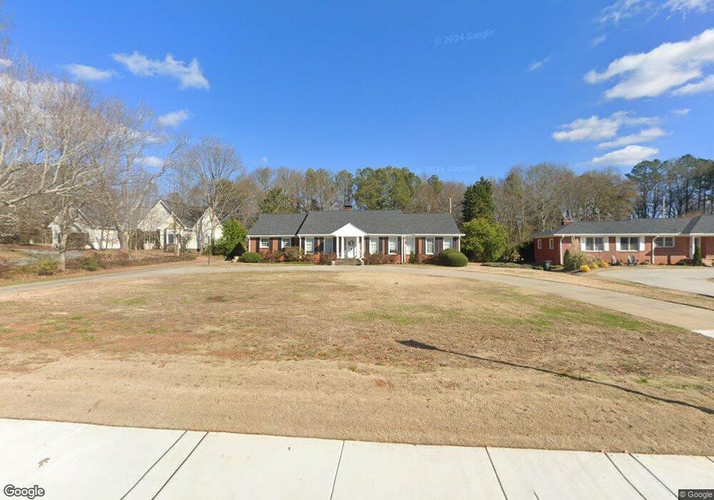 145 Shadburn Ferry Rd, Buford, GA 30518 - photo 1