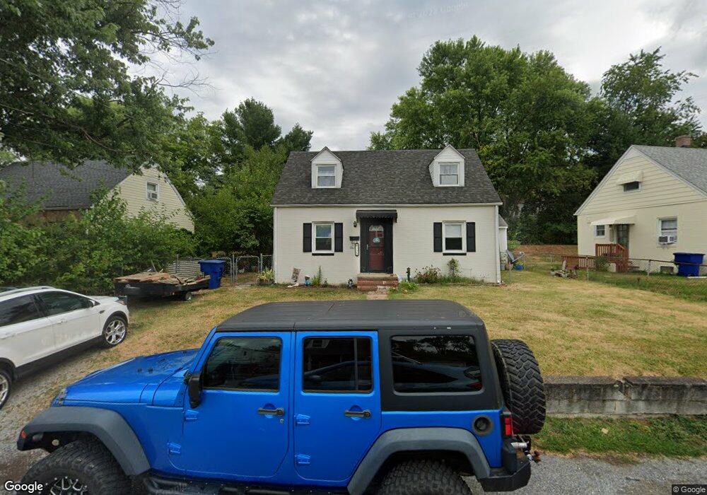 359 W 9th St, Front Royal, VA 22630 - photo 1