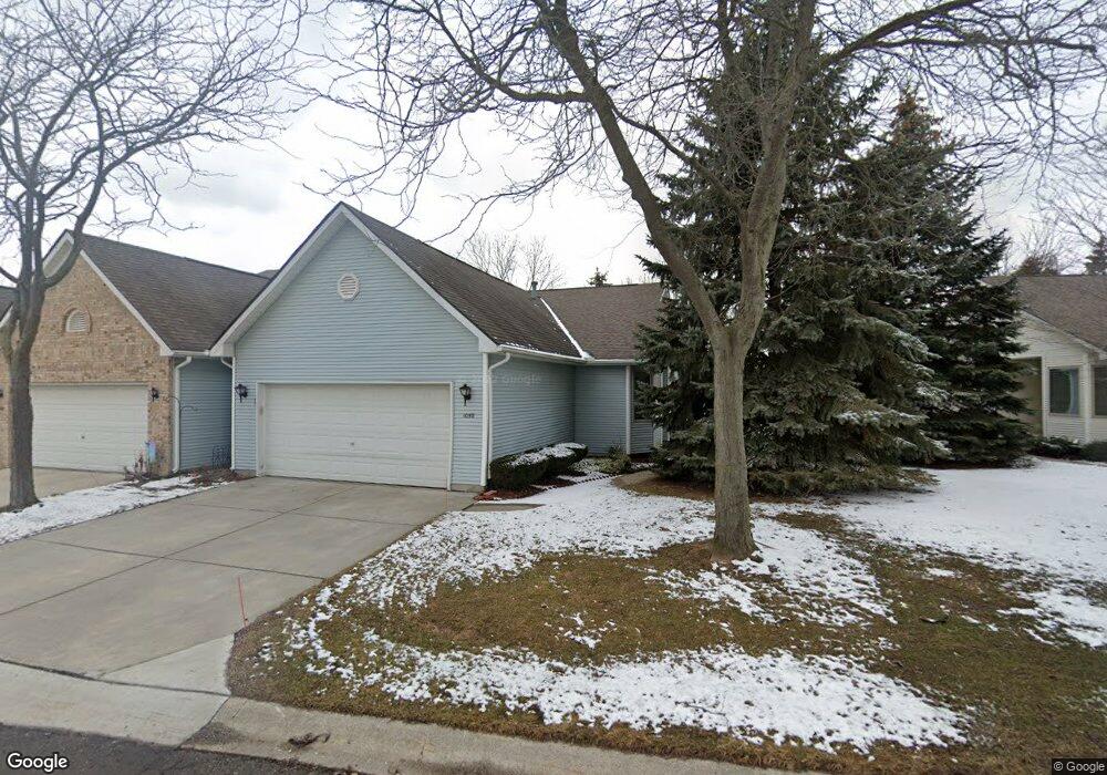 1058 Julie Dr, Davison, MI 48423 - photo 1