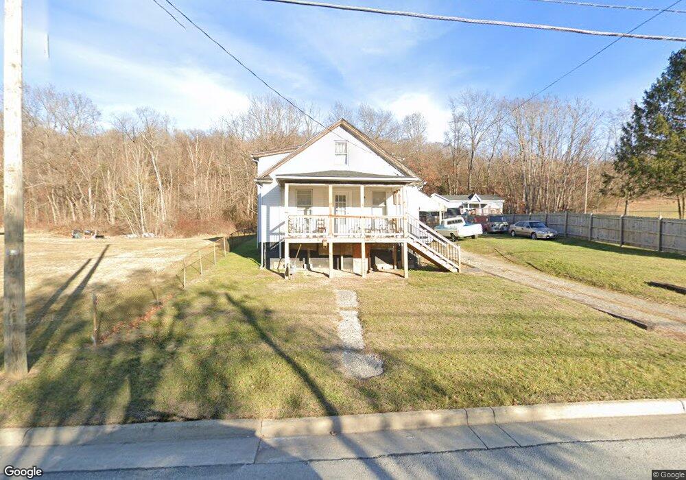 1309 E Main St, Waynesboro, VA 22980 - photo 1