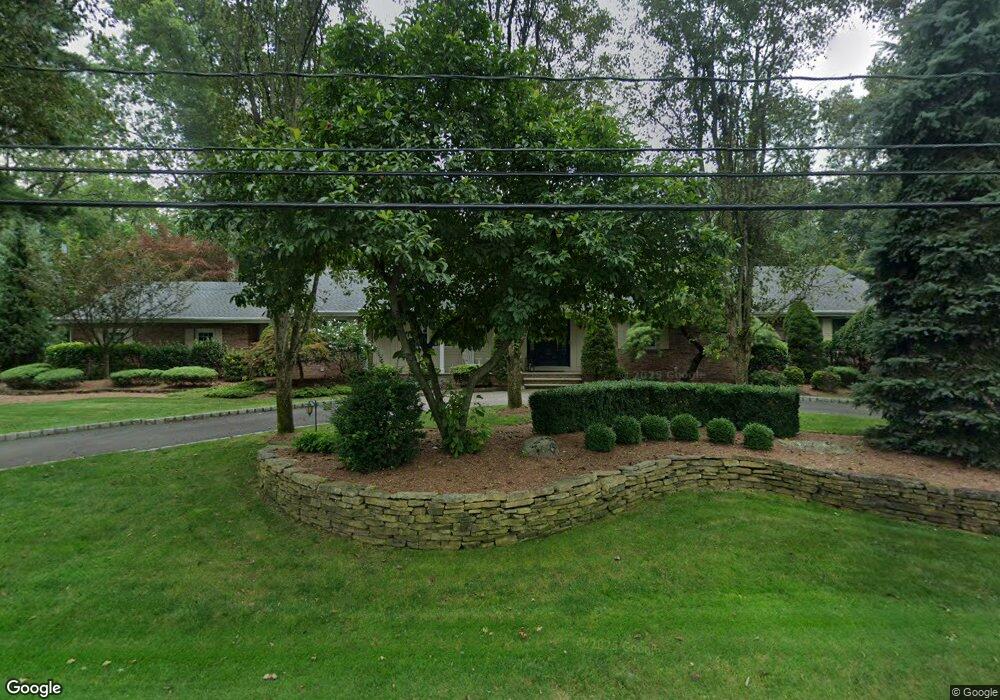 487 Crankshaw Place, Wyckoff, NJ 07481 - photo 1