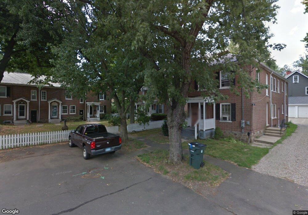 131 Roanoke Ave, Fairfield, CT 06824 - photo 1