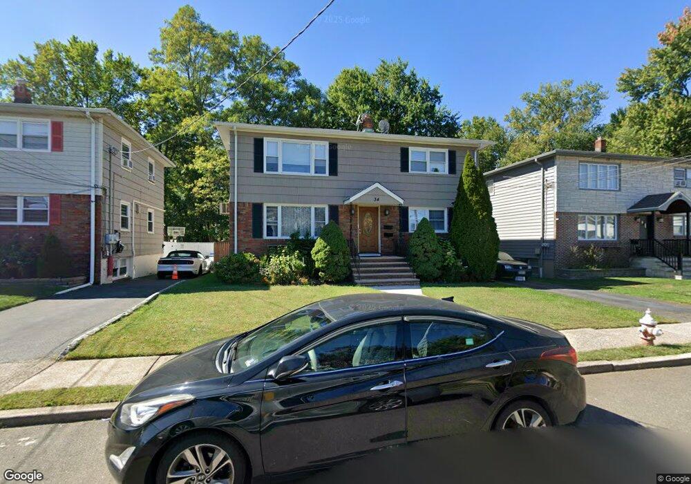 34 Chobot Ln, Elmwood Park, NJ 07407 - photo 1