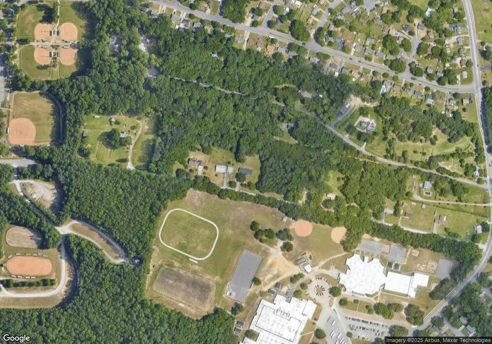 5720 Osterbind Ln, North Chesterfield, VA 23237 - photo 1