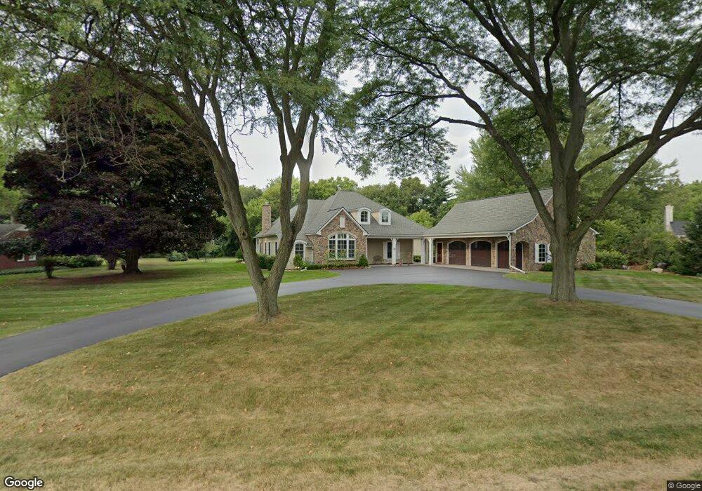 1271 Romney Rd, Bloomfield Hills, MI 48304 - photo 1