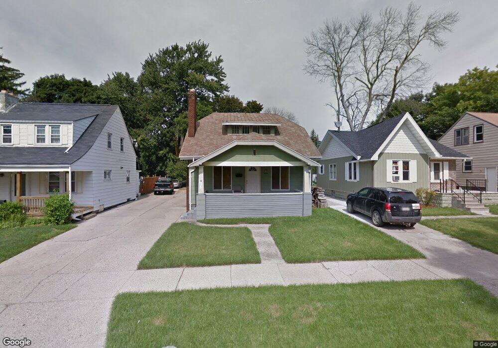 1029 Gladwin St, Flint, MI 48504 - photo 1