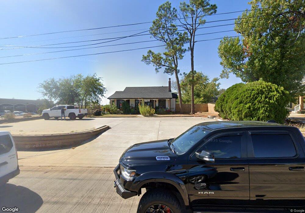 2002 N Kickapoo Ave, Shawnee, OK 74804 - photo 1