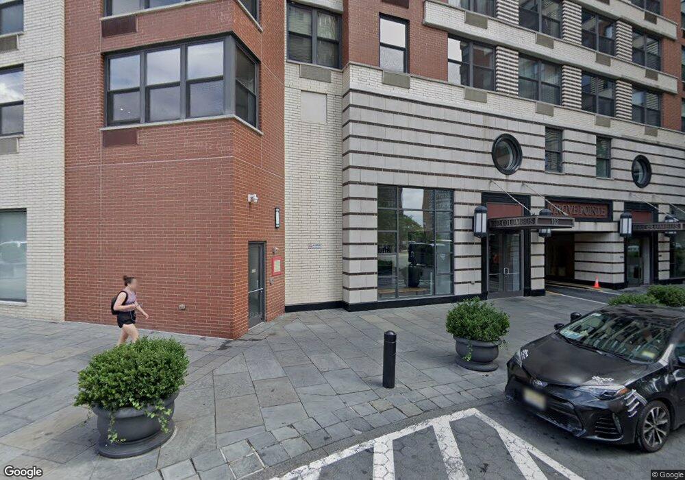 102 Christopher Columbus Dr unit 803, Jersey City, NJ 07302 - photo 1