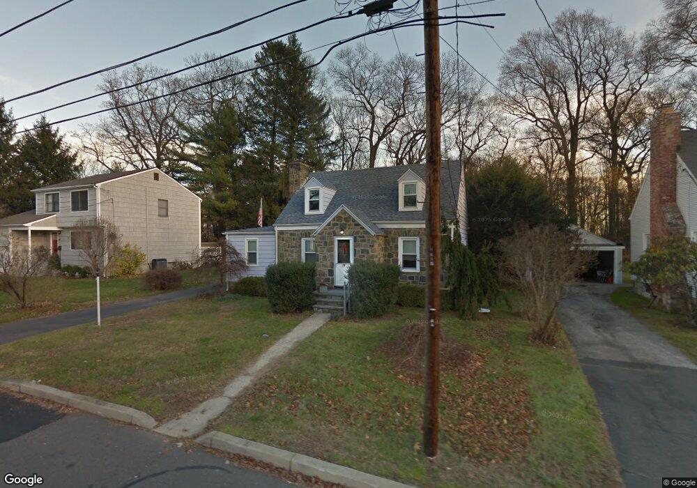 75 Berkley Rd, Fairfield, CT 06825 - photo 1