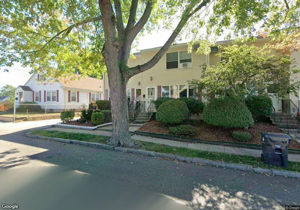 33 Pearson Ave, Pawtucket, RI 02860 - photo 1