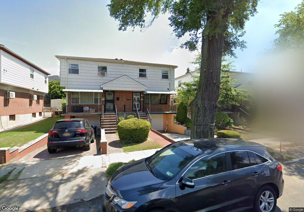 2333 Whitestone Expy, Whitestone, NY 11357 - photo 1