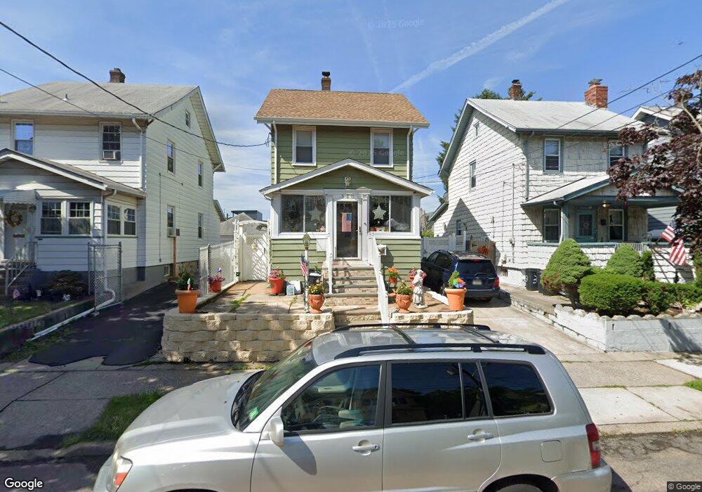 328 Laurel Place, East Rutherford, NJ 07073 - photo 1