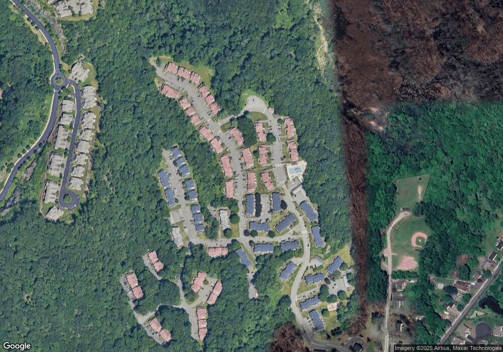 21 Deer Run unit 57F, Bethel, CT 06801 - photo 1