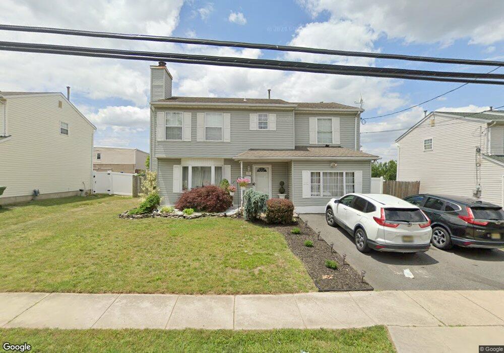 345 Oak St, South Amboy, NJ 08879 - photo 1