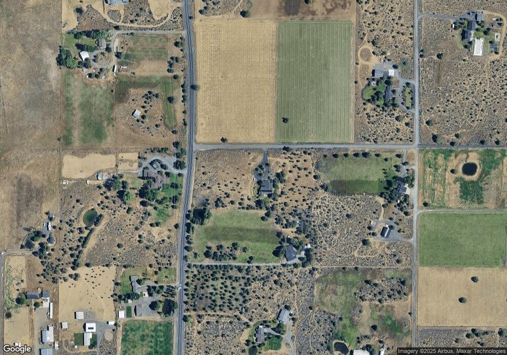 22635 Crest View Ln, Bend, OR 97702 - photo 1