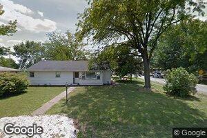 102 Maple St, Carthage, IL 62321
