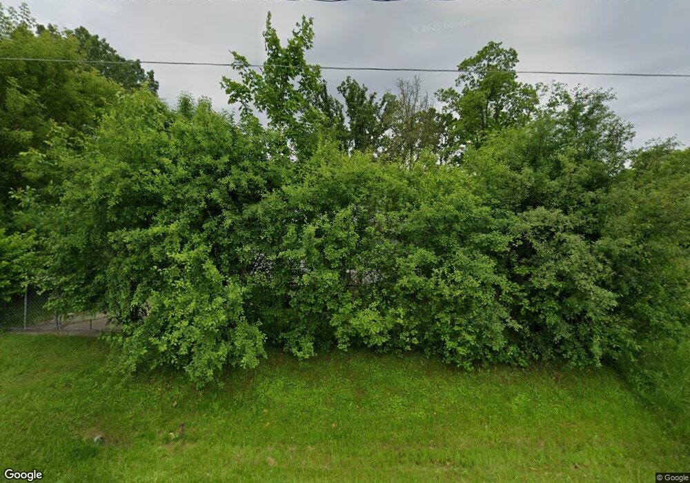 1423 W Princeton Ave, Flint, MI 48505 - photo 1