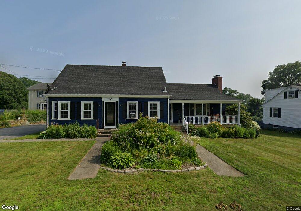 200 Bay View Ave, Bristol, RI 02809 - photo 1