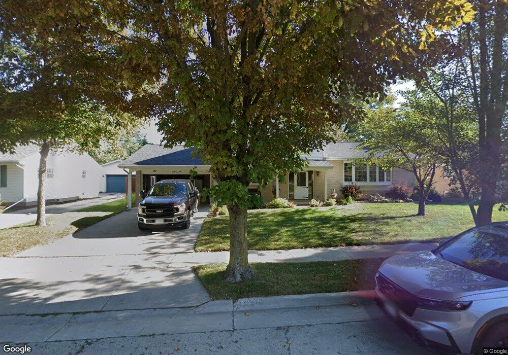 2014 Granger Rd, Manitowoc, WI 54220 - photo 1