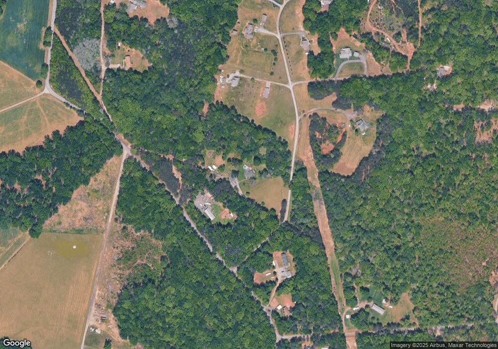 8710 Whites Ln, Spotsylvania, VA 22551 - photo 1